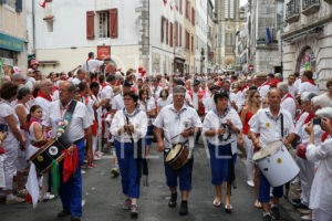 Théo Cheval 2017 Fêtes de Bayonne – Défilé des Bandas et Géants 10