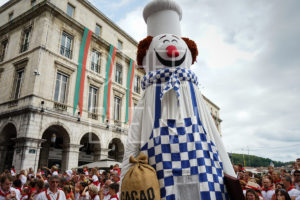 Théo Cheval 2017 Fêtes de Bayonne – Défilé des Bandas et Géants 22