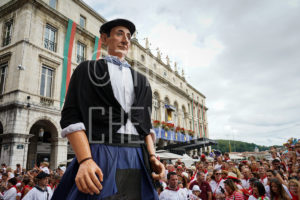 Théo Cheval 2017 Fêtes de Bayonne – Défilé des Bandas et Géants 26