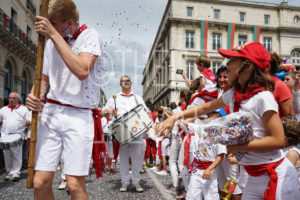 Théo Cheval 2017 Fêtes de Bayonne – Défilé des Bandas et Géants 35