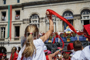 Théo Cheval 2017 Fêtes de Bayonne – Réveil Roi Léon 22
