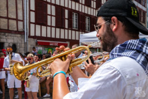 ©Théo Cheval 2019 – Fêtes de Bayonne – Bandas (HD) 13