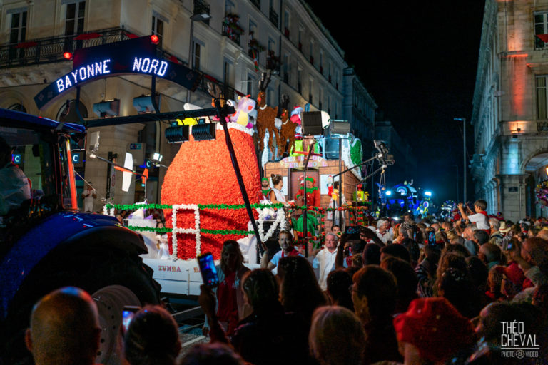 Lire la suite à propos de l’article Fêtes de Bayonne 2019 : Corso lumineux