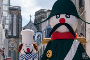 ©Théo Cheval 2019 – Fêtes de Bayonne – Défilé Géants & Bandas 10