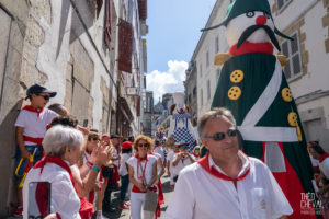 ©Théo Cheval 2019 – Fêtes de Bayonne – Défilé Géants & Bandas 12