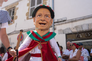 ©Théo Cheval 2019 – Fêtes de Bayonne – Défilé Géants & Bandas 16