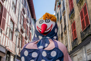 ©Théo Cheval 2019 – Fêtes de Bayonne – Défilé Géants & Bandas 39