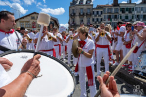 ©Théo Cheval 2019 – Fêtes de Bayonne – Défilé Géants & Bandas 54