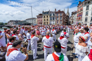 ©Théo Cheval 2019 – Fêtes de Bayonne – Défilé Géants & Bandas 55