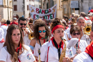 ©Théo Cheval 2019 – Fêtes de Bayonne – Défilé Géants & Bandas 57