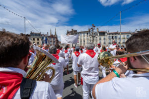 ©Théo Cheval 2019 – Fêtes de Bayonne – Défilé Géants & Bandas 59